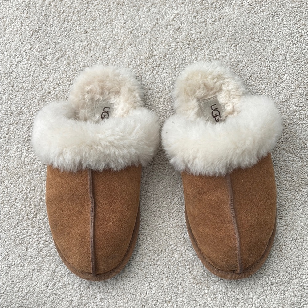 UGG Women's Tan Sheepskin Slippers